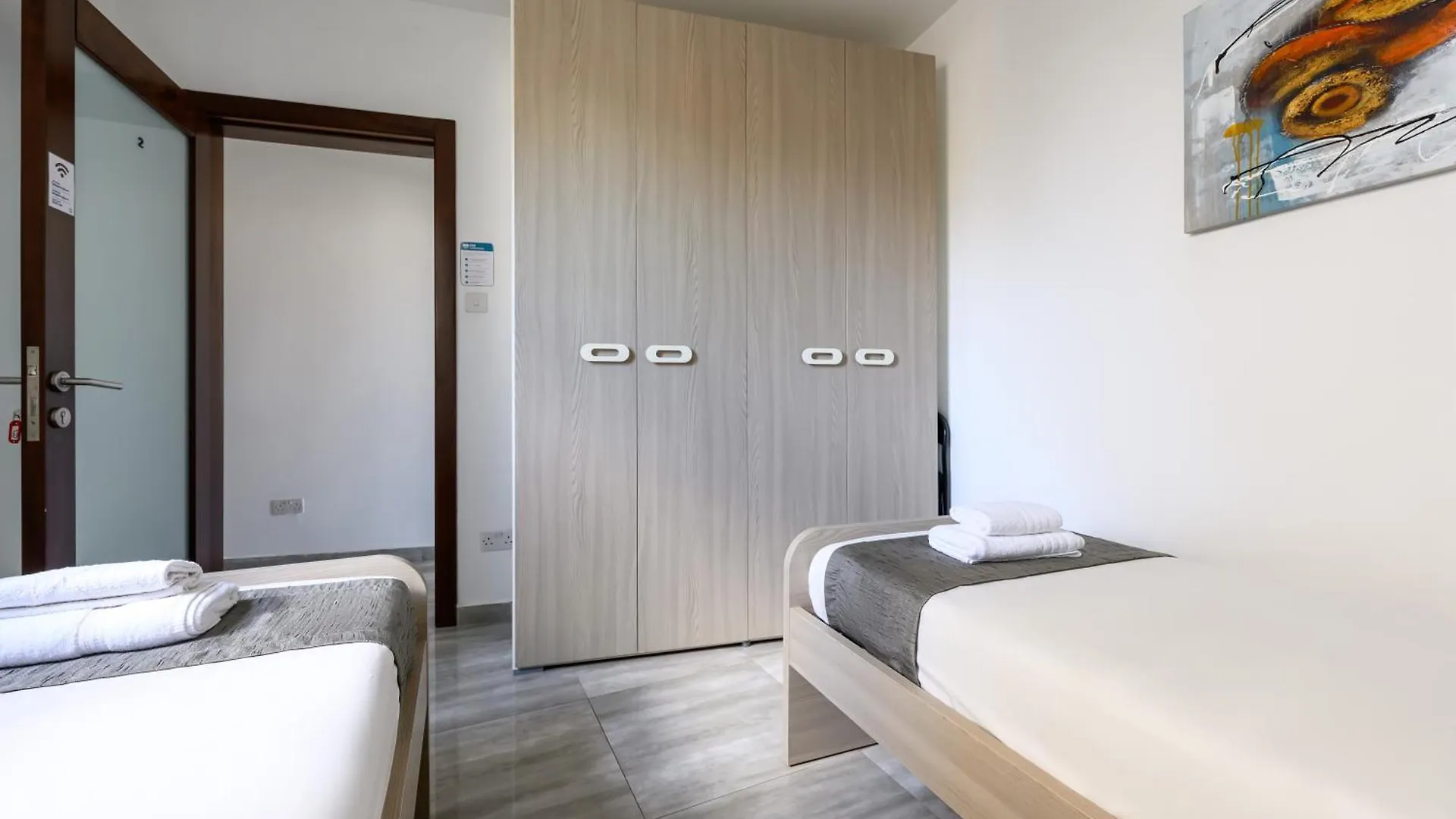 F9 Modern And Bright Apartment In Malta Msida