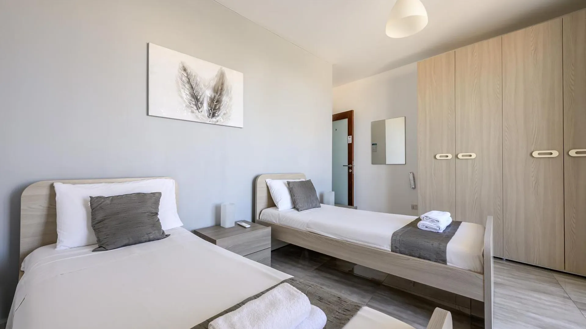 F9 Modern And Bright Apartment In Malta Msida 0*,  Malta